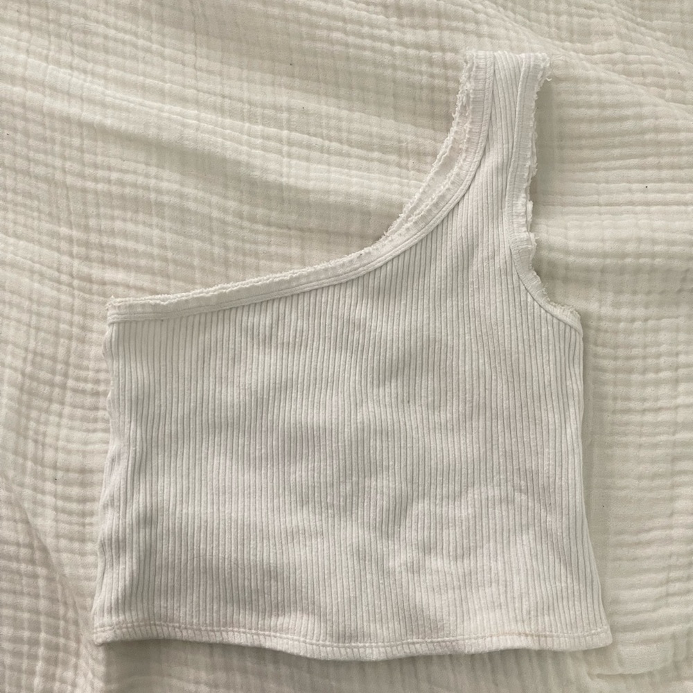 Urban outfitters crop top